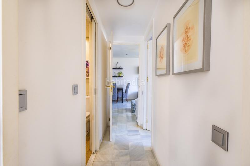Foto 9a8ae90c-710c-48e4-b4bc-8b328b9fa07f. Ático exclusivo ático dúplex en segunda línea de playa en la fontanilla, centro en Marbella
