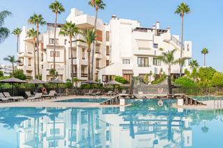 Apartament a El Velerín. Lujoso apartamento en primera línea de playa con increíbles vist
