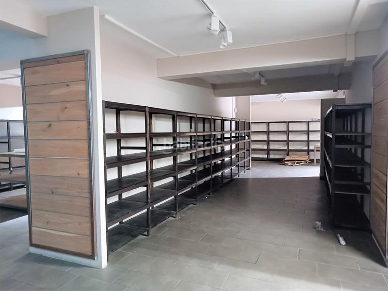 Foto ef7e332d-ab5a-4c3e-9cf3-85cbc6291d50. Location local commercial dans Centre Castelldefels