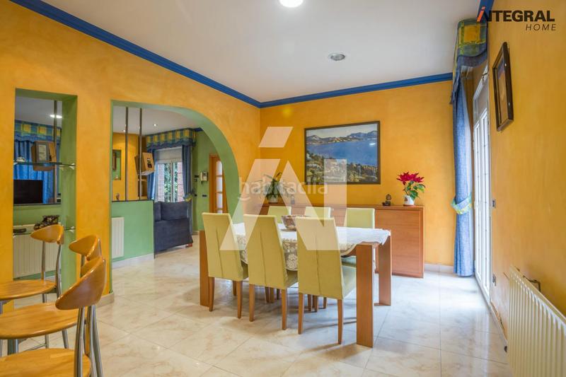 Foto 60e381e1-37fe-46dd-86e7-4f5c02886546. Chalet mit heizung parking pool in Zona Alta Premià de Mar