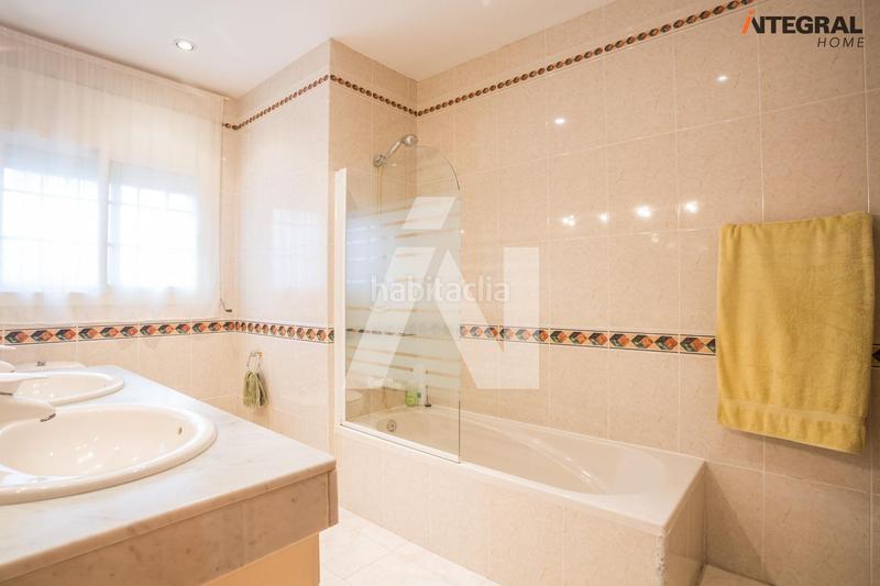 Foto e07dd26d-d6ce-4fb4-8656-f7fed593828d. Chalet mit heizung parking pool in Zona Alta Premià de Mar