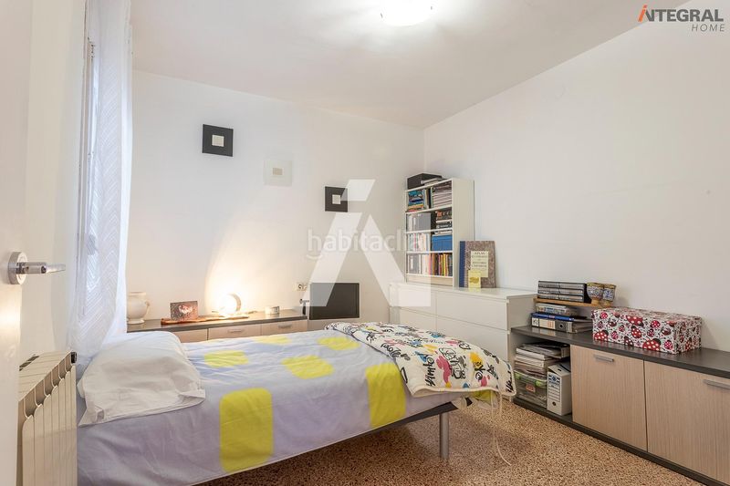 Foto 2c893066-001f-4d31-972c-e39053a097e1. Pis a Centre Pineda de Mar