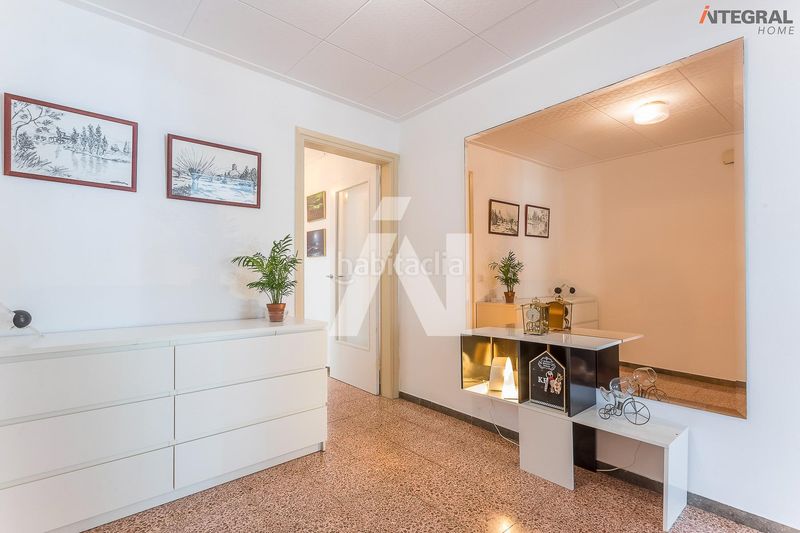 Foto 2f0a86e0-5336-4bcf-adcf-531991f2baa4. Pis a Centre Pineda de Mar