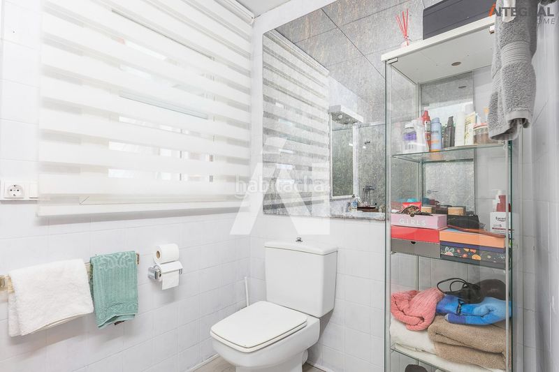 Foto b2d51e9a-b888-46a0-9753-620f0addb403. Pis a Centre Pineda de Mar