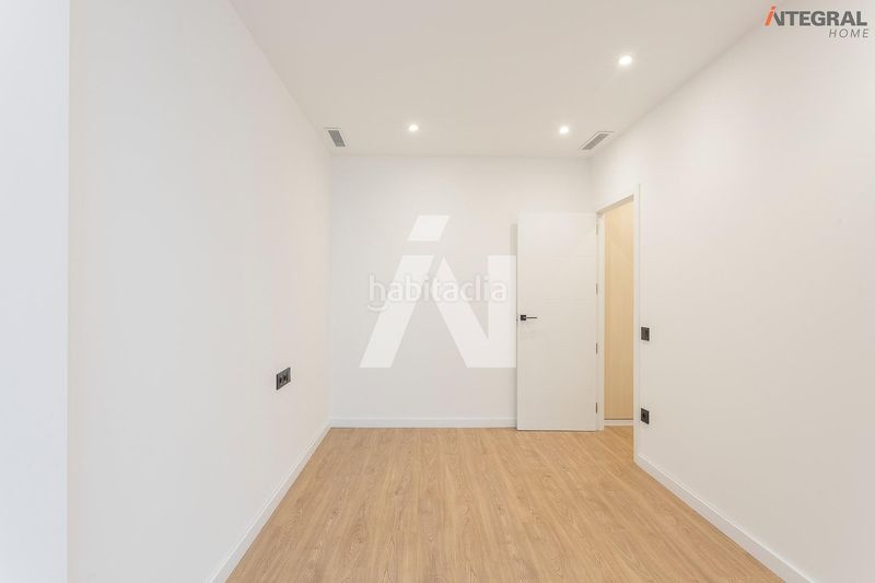 Foto 7baef423-3c03-41c7-b6f1-9092d8c9e01a. Planta baixa a Centre Mataró