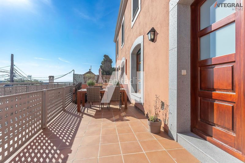 Foto 448a826f-0ddd-42f9-b3e5-60a7362d5dcd. Casa adosada en Premià de Dalt