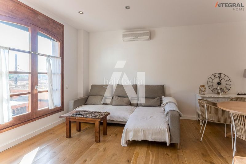 Foto bac2fc4b-0836-4e02-9606-7577e184400d. Casa adosada en Premià de Dalt