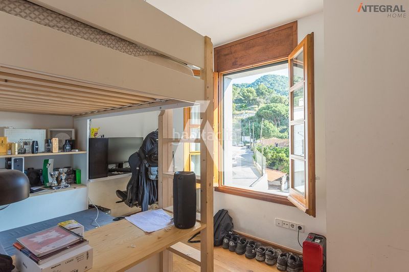 Foto e8542aee-886f-478b-bcd2-6ef187d4e36c. Casa adosada en Premià de Dalt