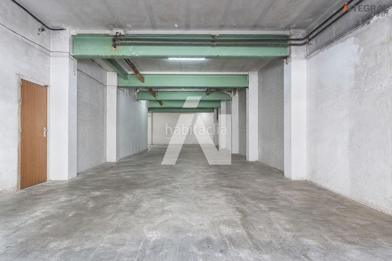 Foto a6c820db-8419-43c2-be23-60f0707e3c77. Local comercial a Centre Pineda de Mar