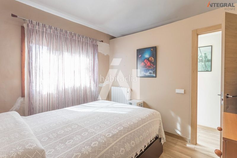 Foto 986c10b2-5464-4f36-92c0-4fb73d883780. Casa aparellada amb calefacció a Vilassar de Dalt