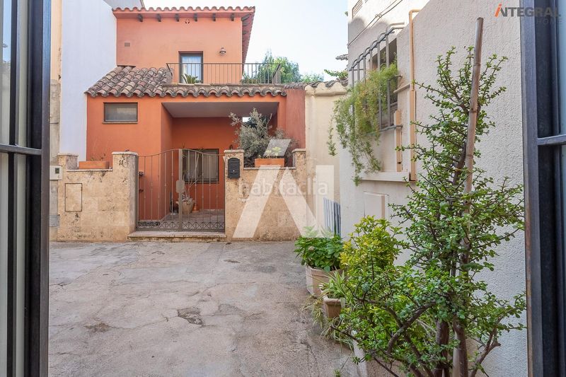 Foto f694bad1-7093-434a-a4b9-d11091d43485. Casa aparellada amb calefacció a Vilassar de Dalt