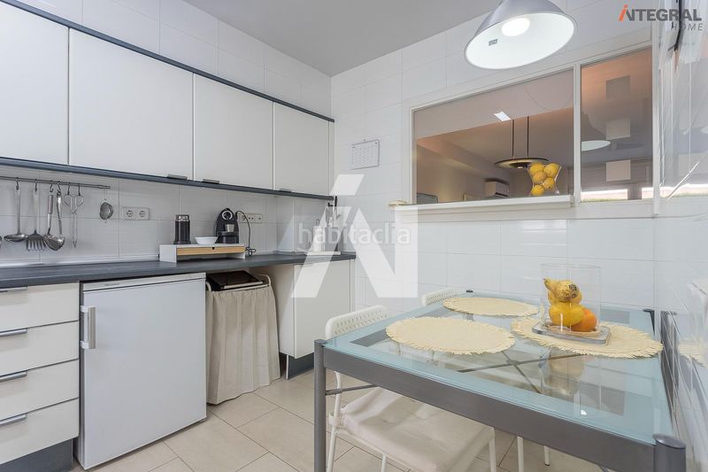 Foto bcfdc171-879e-415a-a291-8b0d21997d85. Casa aparellada amb aparcament a Banyeres Premià de Mar
