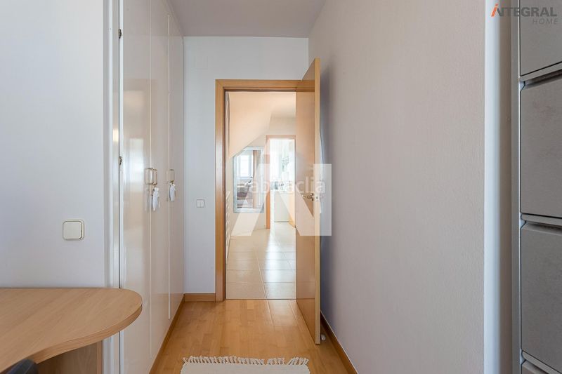 Foto d84ca563-223e-4030-9bb5-7c0e44a2c051. Casa aparellada amb aparcament a Banyeres Premià de Mar