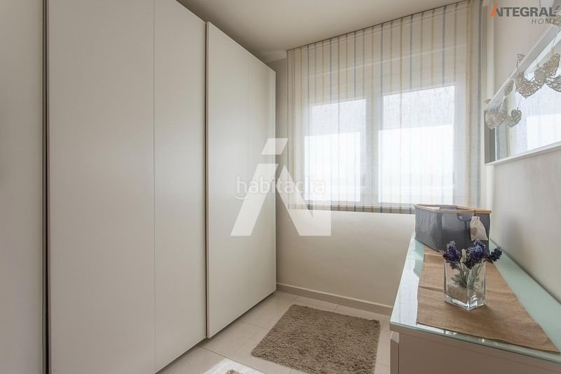 Foto ddd3763b-84d3-41f7-9fee-1af2a7ba8397. Casa aparellada amb aparcament a Banyeres Premià de Mar