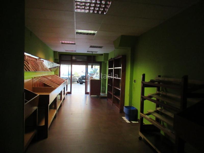 Foto f2c30dec-c13e-49bc-990a-09ca013263f5. Location local commercial dans Galdakao