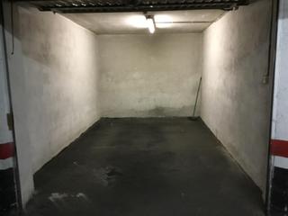 Parking voiture à Galdakao. Buena parcela de garaje en bizkai kalea.
