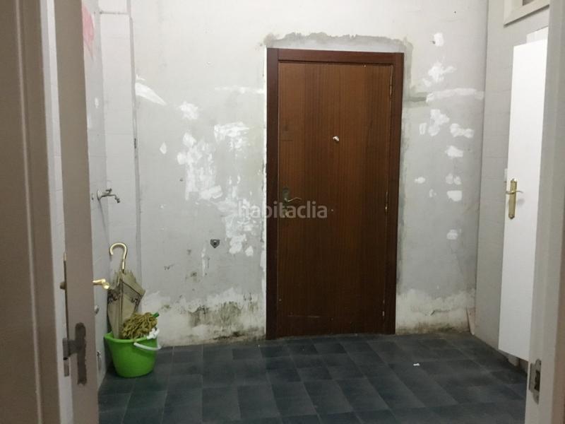 Foto 7c5e594d-ea9a-4104-ba66-51c28a471d8c. Location local commercial dans Galdakao