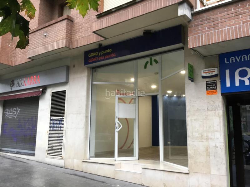 Foto 97568253-391a-4c96-a7cc-5e0b59f4165b. Alquiler local comercial local acondicionado en zona comercial en Galdakao