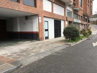 Parking voiture à Galdakao. Parcela de garaje con buen acceso y maniobra
