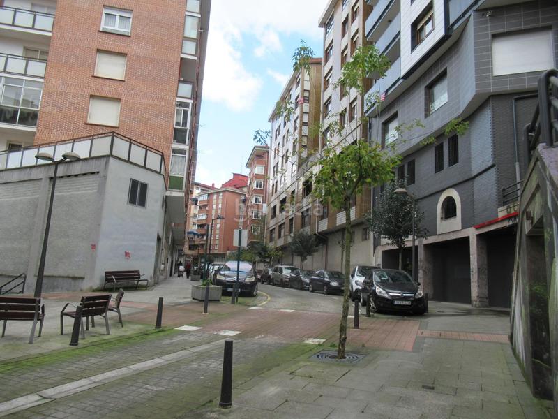 Foto 324212f0-6f45-49c6-b22c-9253b3f73419. Lloguer local comercial a Galdakao