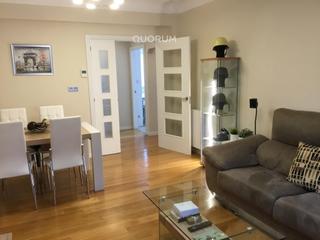 Pis en Galdakao. Piso cntrico con ascensor cota 0 de 4 habitaciones y 2 baos