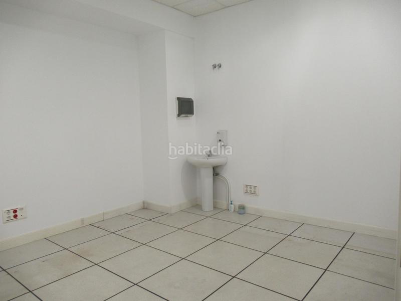 Foto 8a72c356-df56-4391-9bca-ed0ddb7f627b. Lloguer local comercial a Galdakao