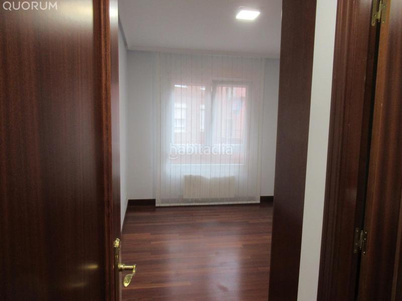 Foto 93a9ce7b-1f3c-4648-abfe-19e6df6f7539. Piso  con ascensor a cota 0 de 3 habitaciones, garaje y trastero en Usansolo