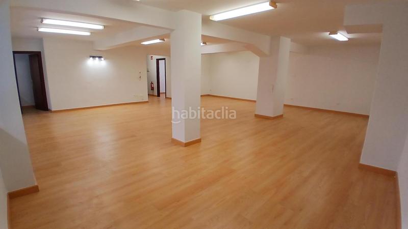 Foto 016e9f96-b4b0-458e-a679-30d6e031c1b9. Alquiler local comercial entreplanta totalmente acondicionada en el centro en Galdakao