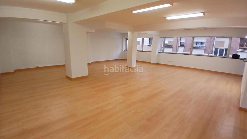 Foto 12cf376b-9ee5-4141-b90e-d65a05da744b. Alquiler local comercial entreplanta totalmente acondicionada en el centro en Galdakao