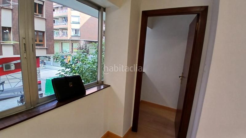 Foto 2f2977e0-efa8-4afa-b12d-8355aef5969d. Location local commercial dans Galdakao