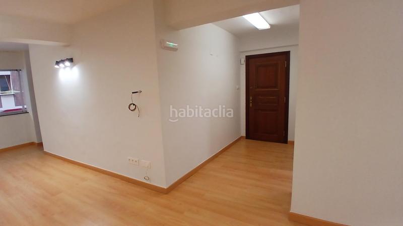 Foto 6d740cce-01fa-4f66-8100-73f4d08d5d1f. Location local commercial dans Galdakao