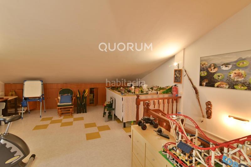 Foto 0388ef74-3c54-4088-8404-d39120ba40c3. Casa adosada  de 4 habitaciones con garaje y jardín en el centro en Lemoa