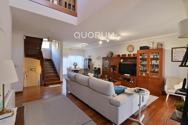 Foto faa6bf6f-d126-484d-b10d-3f5cd2dc59c0. Xalet amb calefacció a Bedia