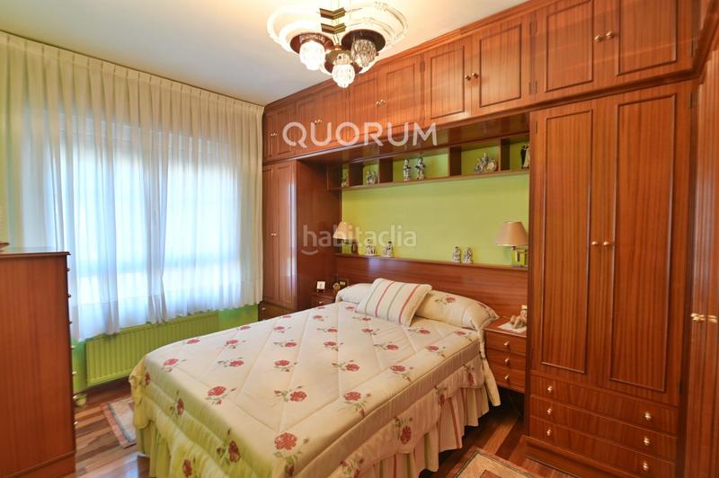 Foto 347324cf-ed9e-4889-9302-b24f80d92e98. Pis amb aparcament a Galdakao