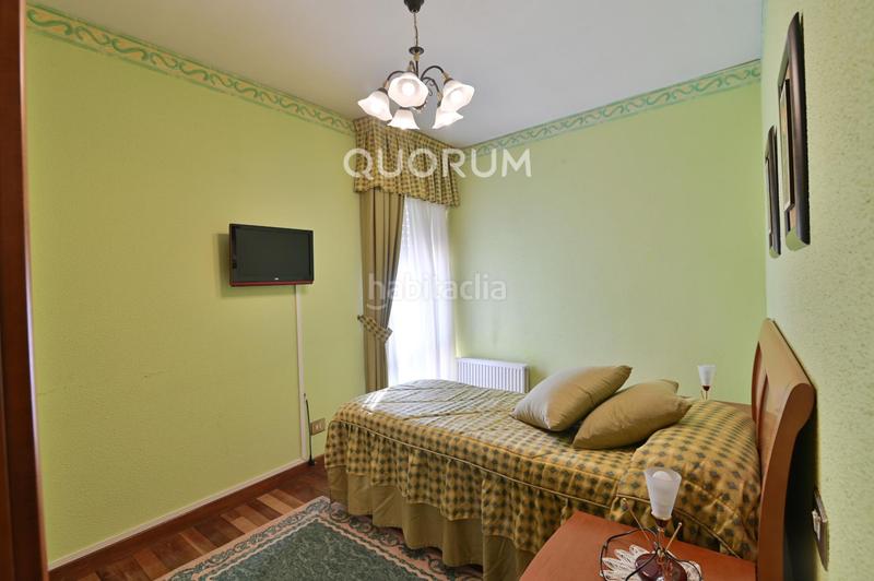 Foto 5642ac63-b968-4e75-bda7-57dce0e25bbc. Pis amb aparcament a Galdakao