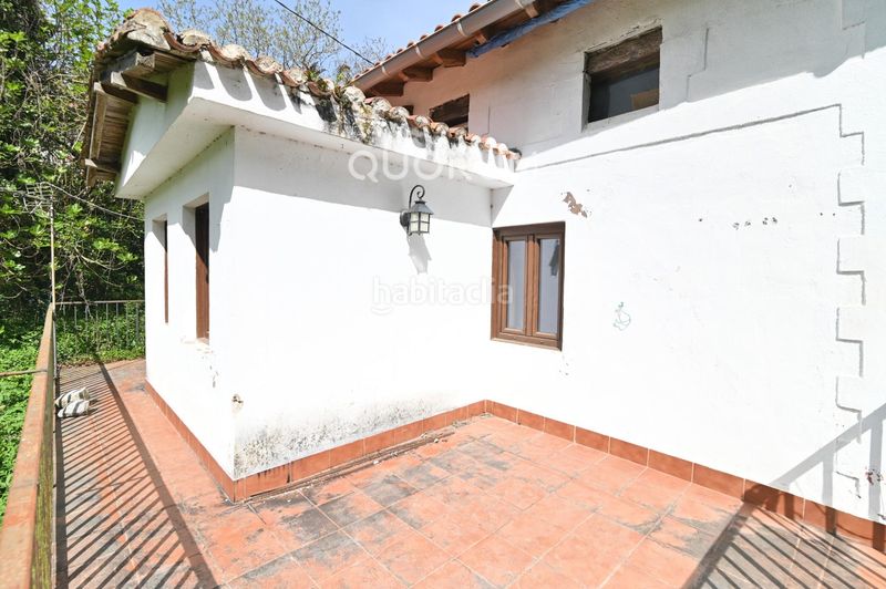 Foto 5426f8b3-8073-415f-9e45-d05ba5df40df. Casa amb calefacció aparcament a Dima