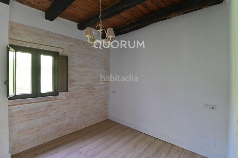 Foto 66da8640-2c35-4667-be3c-ec742ebe2349. Casa amb calefacció aparcament a Dima
