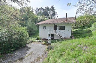 Maison à Dima. Casa unifamiliar con terreno en dima