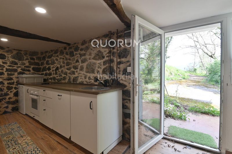 Foto c28a04ee-d725-4743-a7a2-36e9ae18b0ce. Casa amb calefacció aparcament a Dima