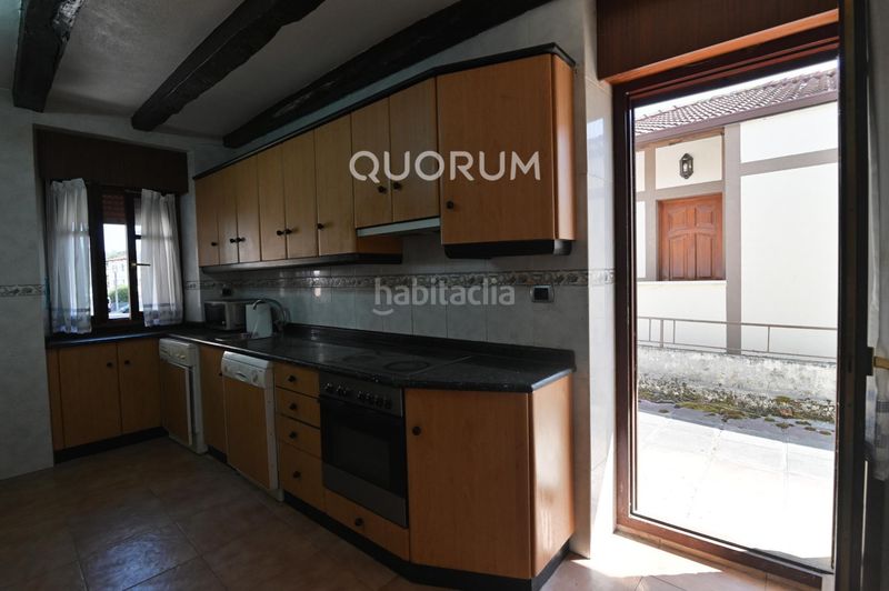 Foto bd534921-1872-4dc2-8351-efe12e7c1286. Casa amb calefacció a Larrabetzu