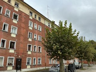 Flat in Galdakao. Piso de 2 habitaciones en zona tranquila en arkotxa