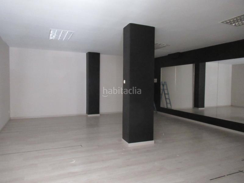 Foto 16dec77a-d0c8-4050-a0e9-43dc515e335a. Lloguer local comercial a Galdakao