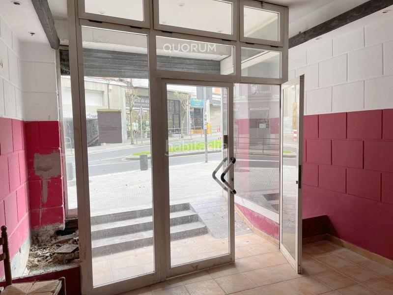 Foto 33c4d0da-9967-45ed-925f-818ae54b0fa7. Local comercial  con muchas posibilidades en Bilbao