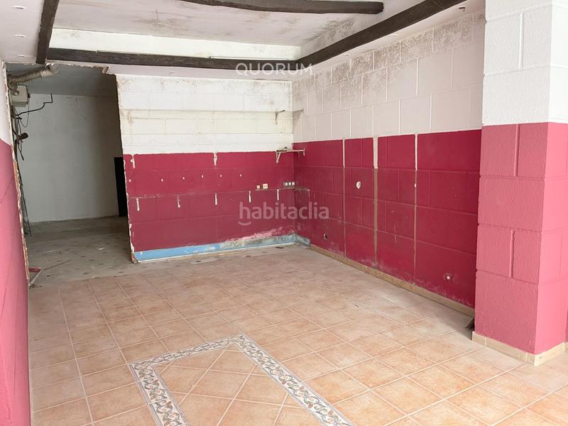 Foto b9db5df3-7a36-4b6d-b056-bfbbb5585b96. Local comercial  con muchas posibilidades en Bilbao