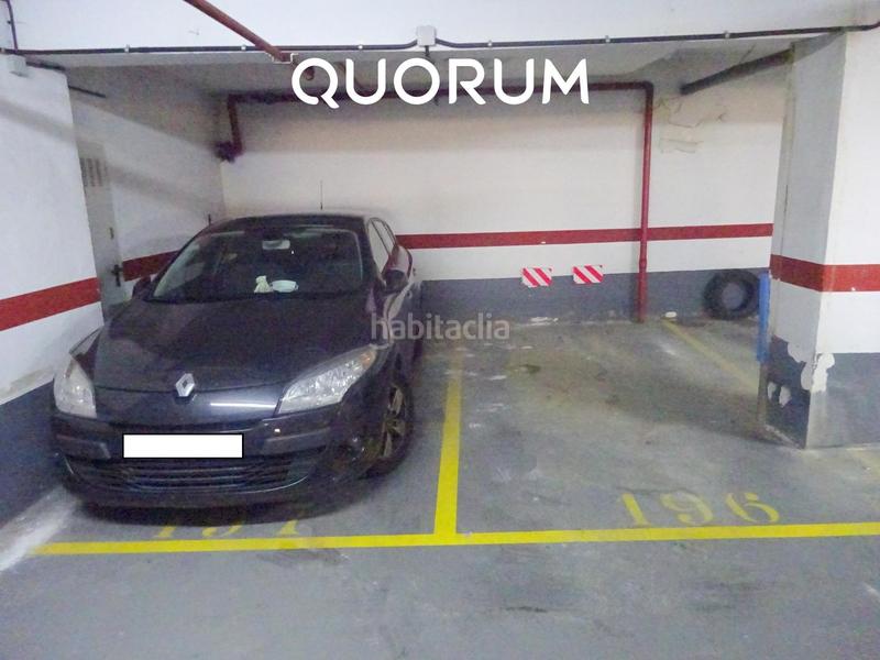 Foto 195a8919-ad55-4446-8007-5f07b8424981. Parking voiture dans Atxuri Bilbao