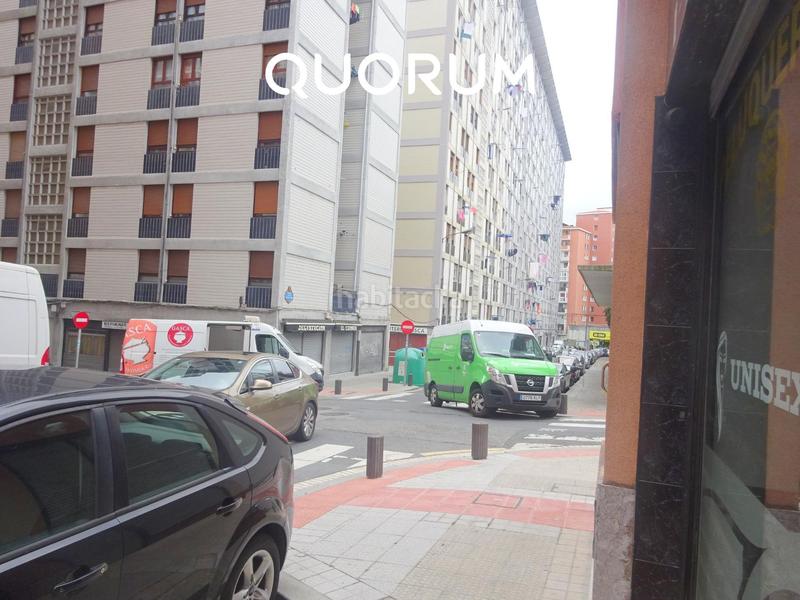 Foto 16f7bdd9-c553-4786-95d5-b0064f3b54ff. Local comercial a Santutxu-Basarrate Bilbao