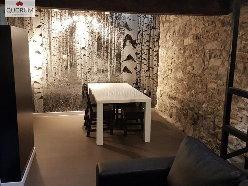 Foto eedd6f6f-3bf8-412d-8a98-3657067e3748. Duplex with heating in Casco Viejo Bilbao