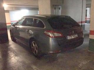 Parking coche en Txurdinaga. Parcela de garaje en txurdinaga