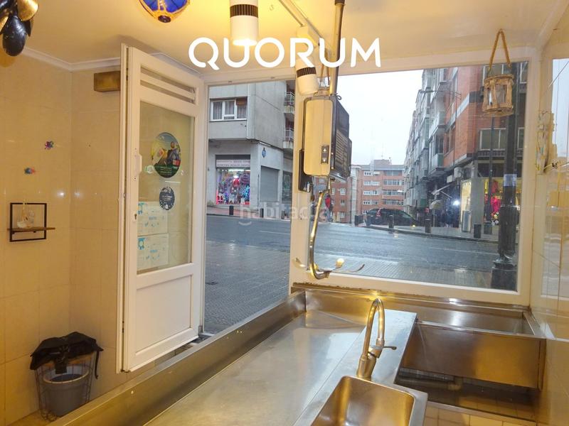 Foto 15af6643-bcd1-46b5-800d-c6b8bcbd0fbc. Rent business premise in Santutxu-Basarrate Bilbao