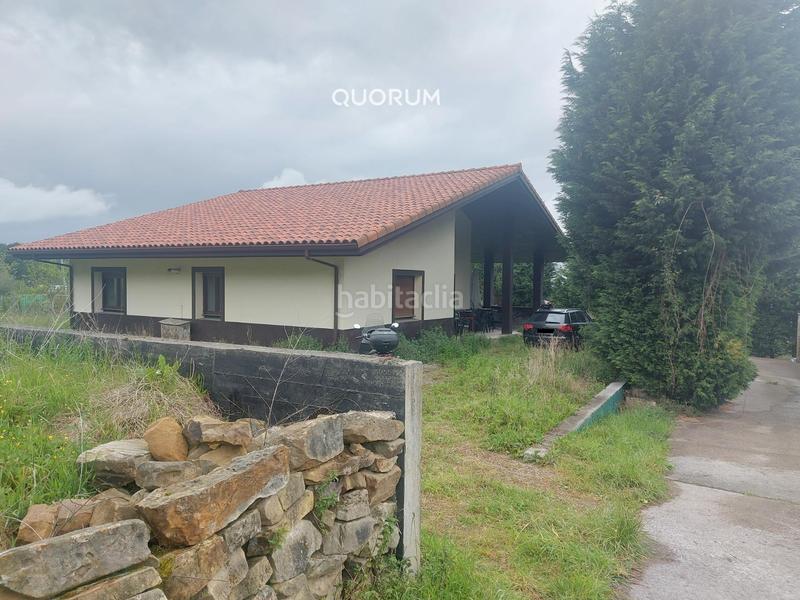 Foto 975d309a-8a46-4677-853e-9359107e062b. Casa amb calefacció aparcament a Zamudio
